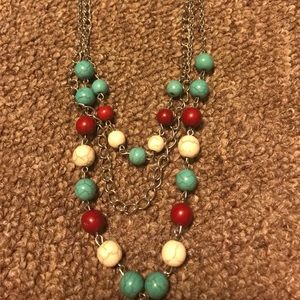 3/$13 pcs of jewelry bundled Necklace